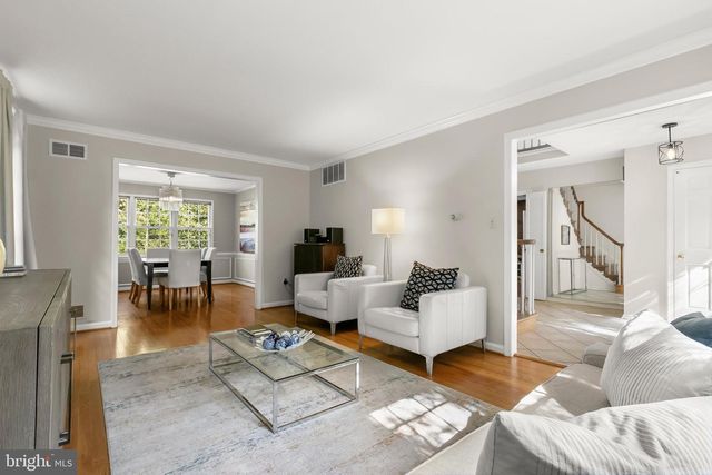 11704 HITCHING POST LN, North Bethesda, MD 20852