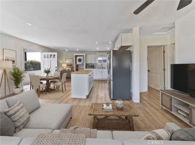 943 S Ford Boulevard, Los Angeles, CA 90022