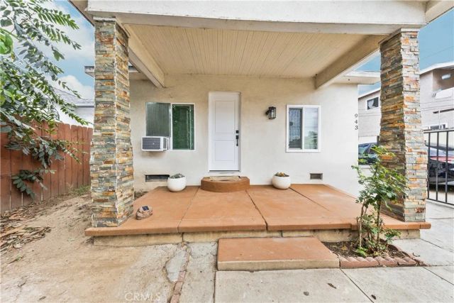 943 S Ford Boulevard, Los Angeles, CA 90022