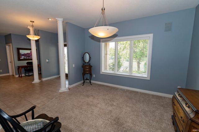 8065 S Westfield Trail, Columbia City, IN 46725