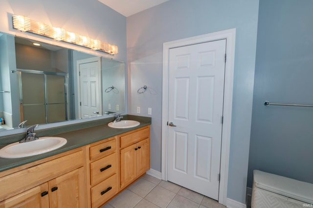 8065 S Westfield Trail, Columbia City, IN 46725
