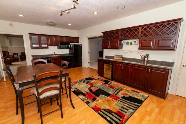 8065 S Westfield Trail, Columbia City, IN 46725