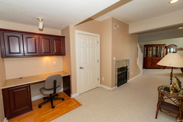 8065 S Westfield Trail, Columbia City, IN 46725