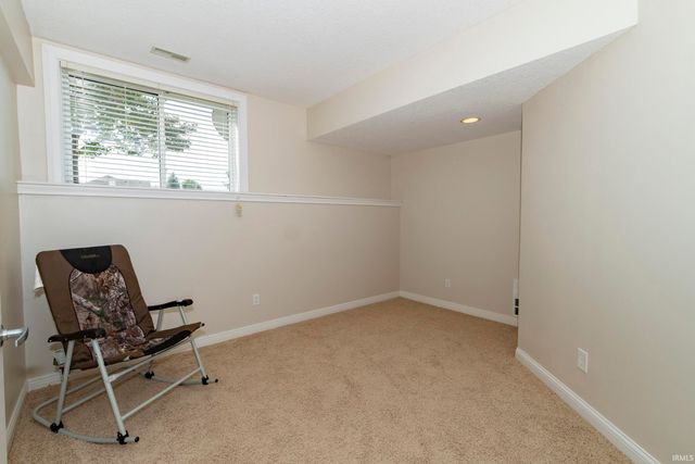 8065 S Westfield Trail, Columbia City, IN 46725
