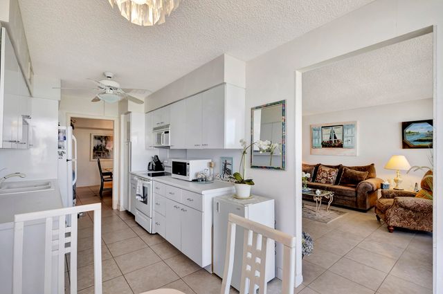 3400 N OCEAN Drive 1505, Singer Island, FL 33404