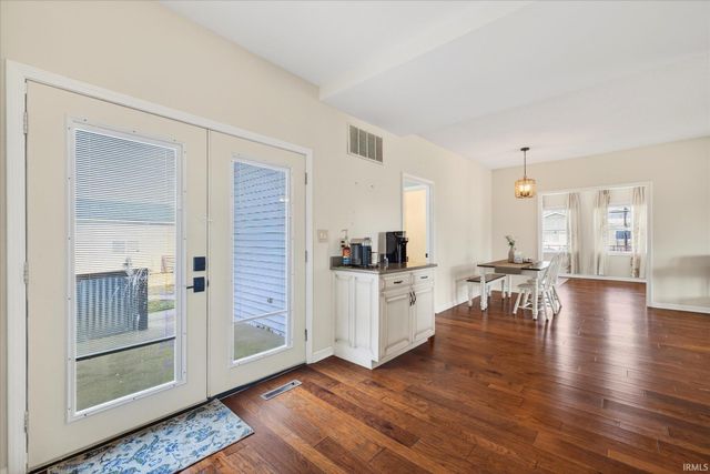 210 W Main Street, Worthington, IN 47471