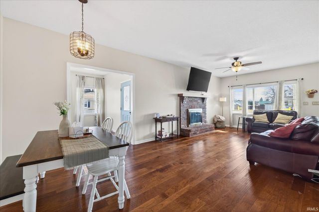 210 W Main Street, Worthington, IN 47471