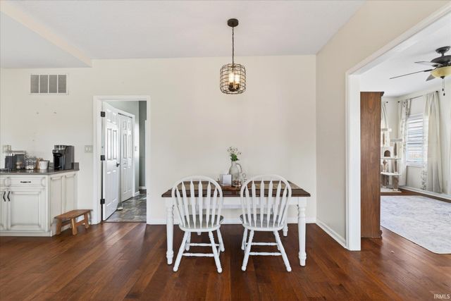 210 W Main Street, Worthington, IN 47471