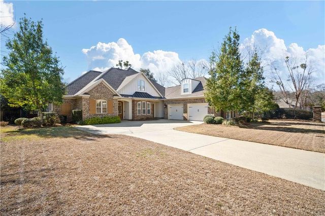 9975 Turtle Creek S Lane, Mobile, AL 36695