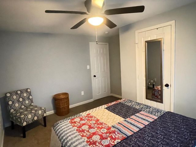 2254 N Travis Avenue, Springfield, MO 65803