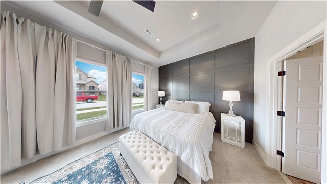 6300 SW Luna Lane, Bentonville, AR 72713