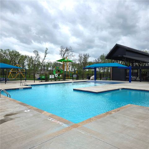 6300 SW Luna Lane, Bentonville, AR 72713