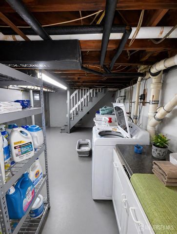 13 W Park Avenue W, Avenel, NJ 07001