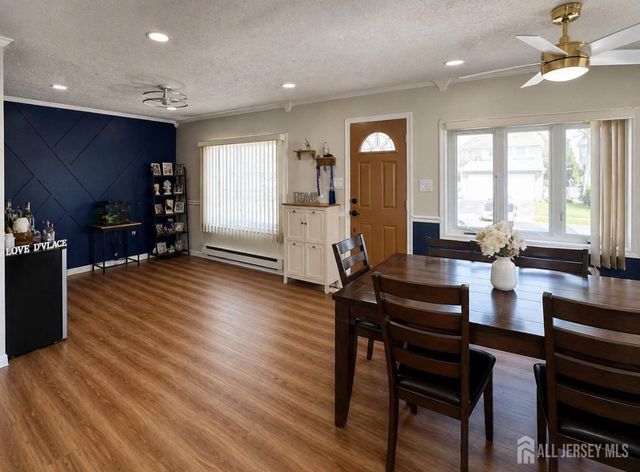 13 W Park Avenue W, Avenel, NJ 07001