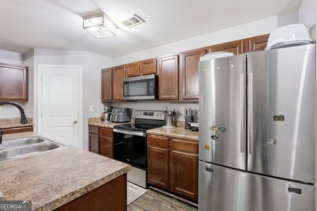 2700 Haynescrest Drive, Grayson, GA 30017