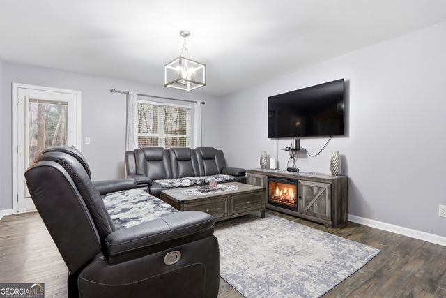 2700 Haynescrest Drive, Grayson, GA 30017