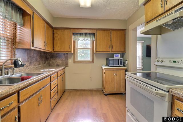 614 E Linden Avenue, Fremont, NE 68025