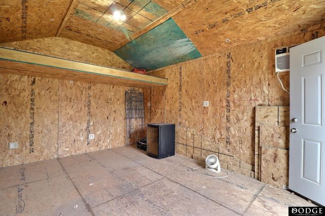 614 E Linden Avenue, Fremont, NE 68025