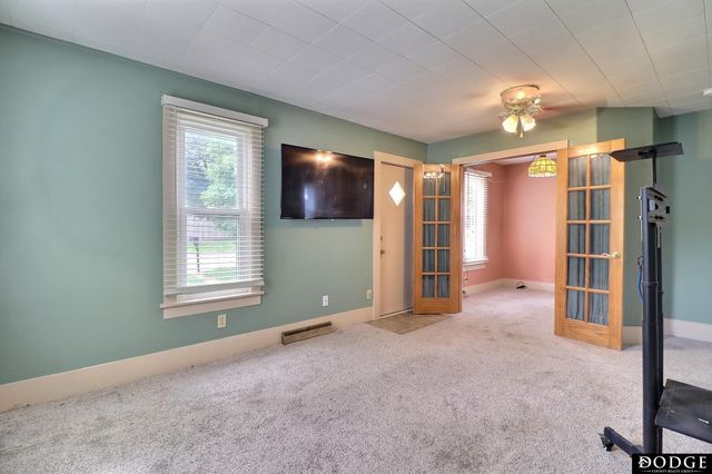 614 E Linden Avenue, Fremont, NE 68025