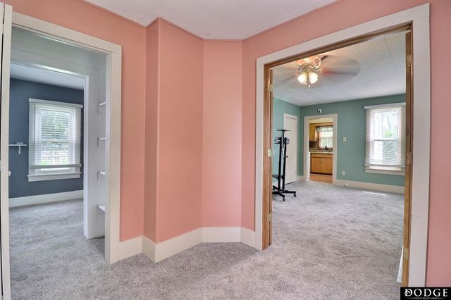614 E Linden Avenue, Fremont, NE 68025