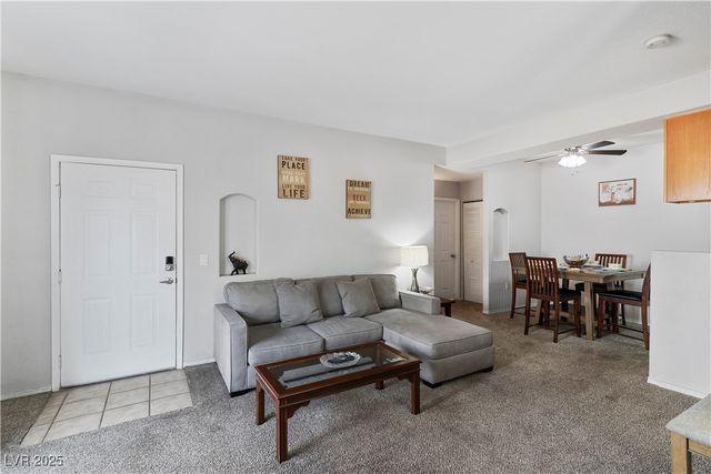 3318 North Decatur Boulevard 1013, Las Vegas, NV 89130