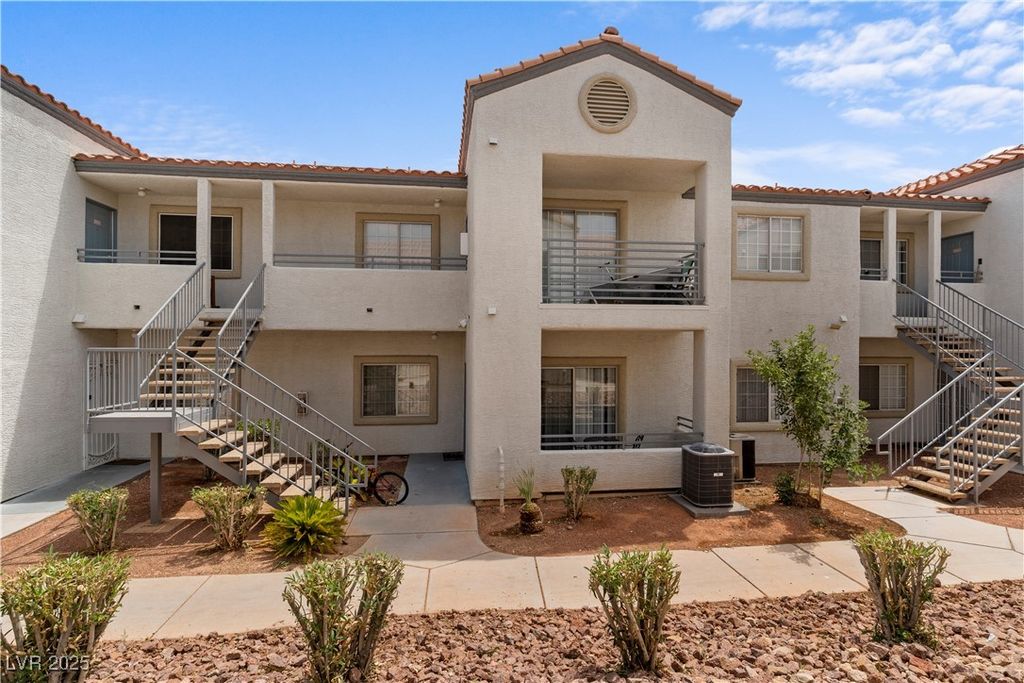 3318 North Decatur Boulevard 1013, Las Vegas, NV 89130