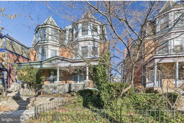 4733 CEDAR AVE, Philadelphia, PA 19143