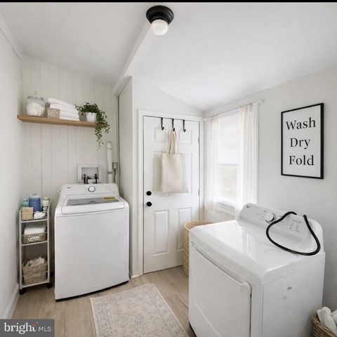 4733 CEDAR AVE, Philadelphia, PA 19143