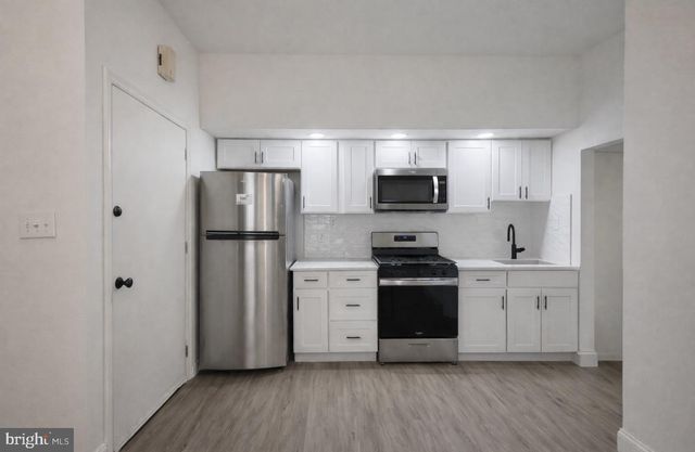 4733 CEDAR AVE, Philadelphia, PA 19143