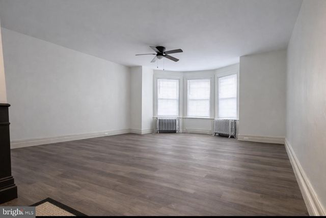 4733 CEDAR AVE, Philadelphia, PA 19143