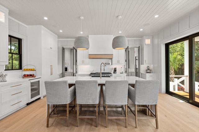 189 Station 18th Street, Sullivans Island, SC 29482