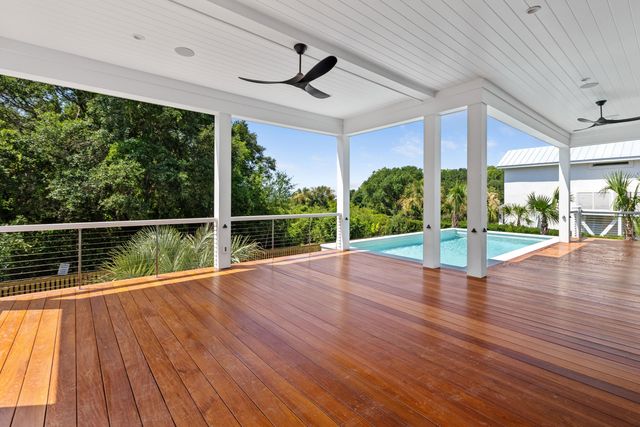 189 Station 18th Street, Sullivans Island, SC 29482