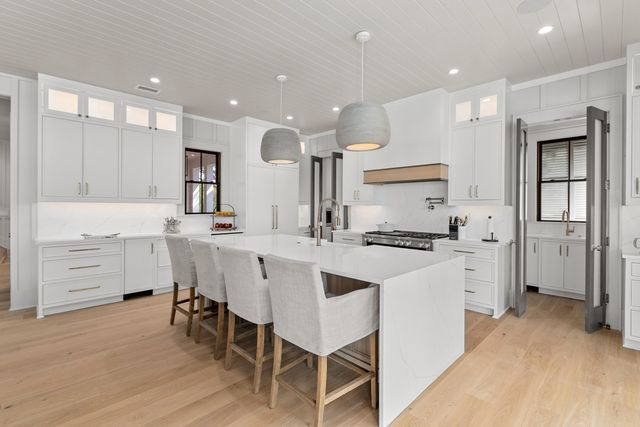 189 Station 18th Street, Sullivans Island, SC 29482