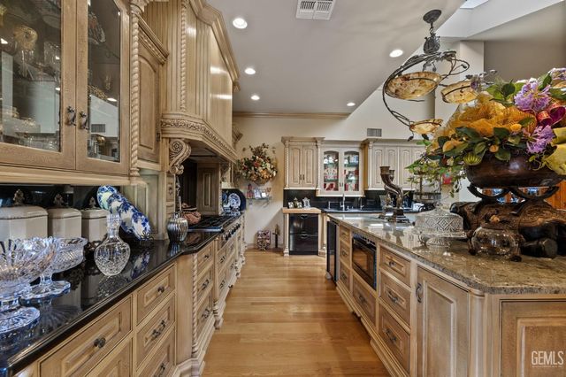 705 Harrisburg Street, Bakersfield, CA 93314