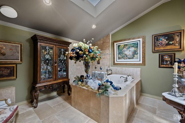 705 Harrisburg Street, Bakersfield, CA 93314