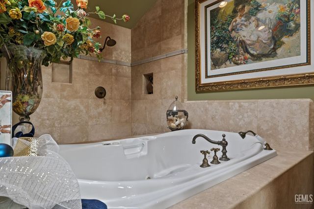 705 Harrisburg Street, Bakersfield, CA 93314