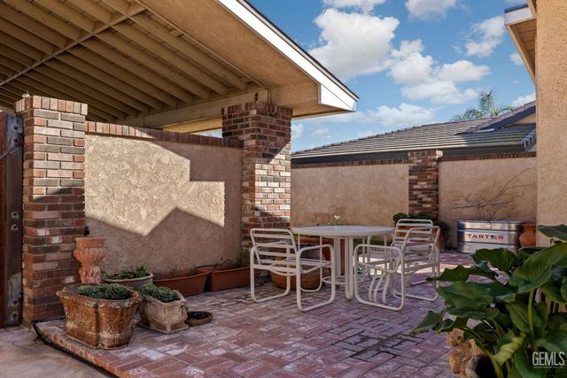 705 Harrisburg Street, Bakersfield, CA 93314