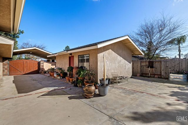 705 Harrisburg Street, Bakersfield, CA 93314