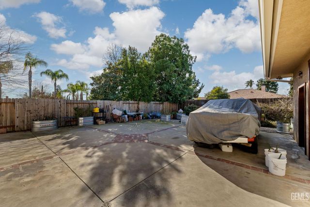 705 Harrisburg Street, Bakersfield, CA 93314