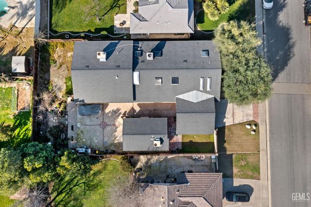 705 Harrisburg Street, Bakersfield, CA 93314