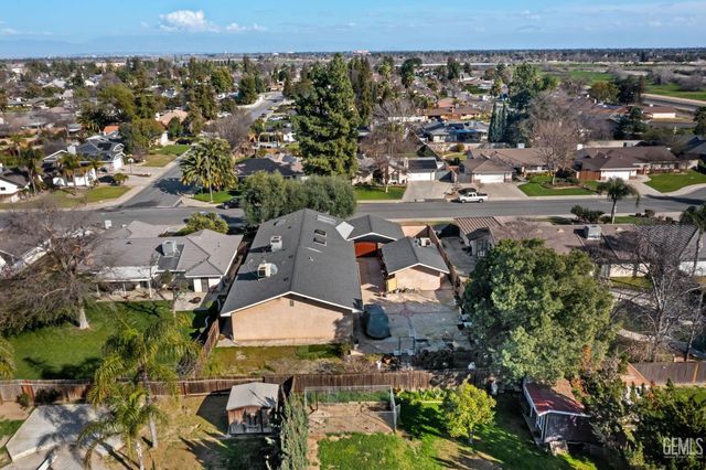 705 Harrisburg Street, Bakersfield, CA 93314