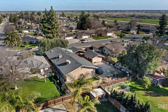 705 Harrisburg Street, Bakersfield, CA 93314