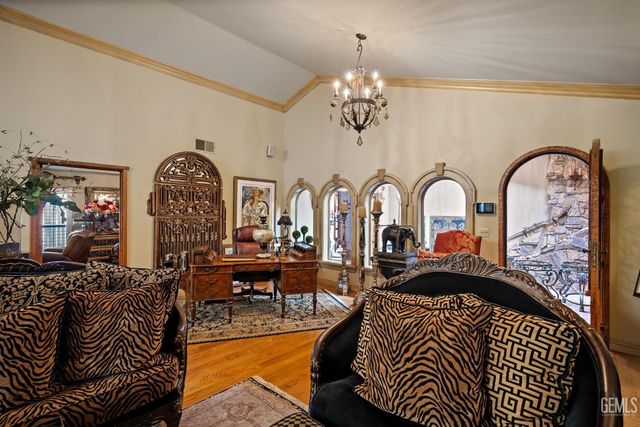 705 Harrisburg Street, Bakersfield, CA 93314