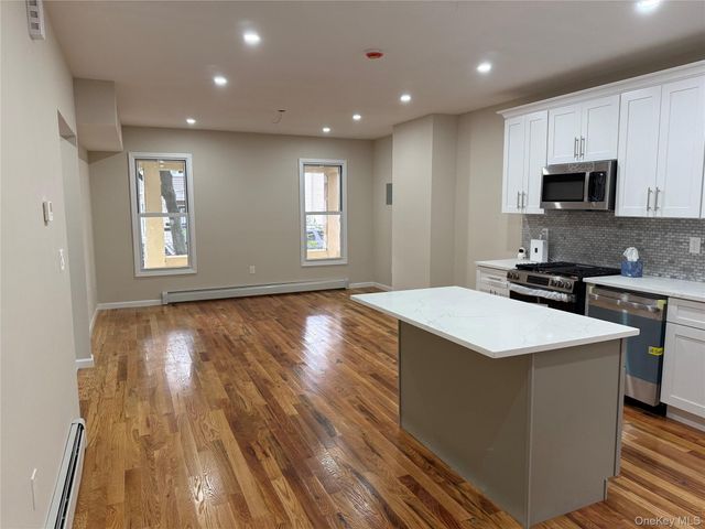 389 Warwick Street, Brooklyn, NY 11207