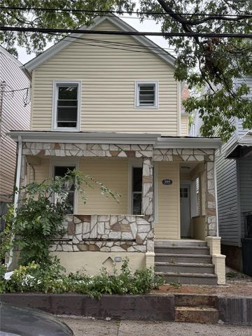 389 Warwick Street, Brooklyn, NY 11207