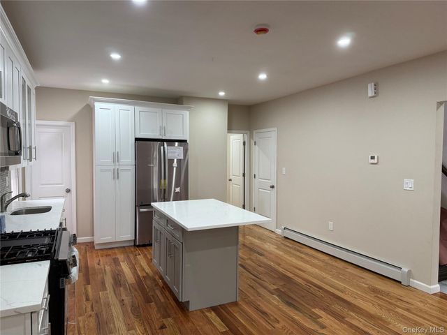 389 Warwick Street, Brooklyn, NY 11207