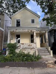 389 Warwick Street, Brooklyn, NY 11207