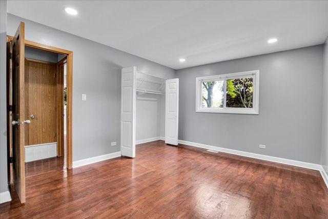 501 Lafayette Lane, Hoffman Estates, IL 60169