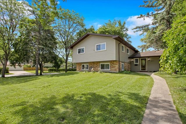 501 Lafayette Lane, Hoffman Estates, IL 60169