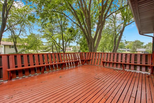 501 Lafayette Lane, Hoffman Estates, IL 60169